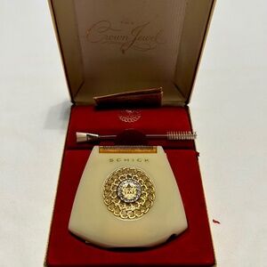 1960S SCHICK CROWN JEWEL ELECTRIC SHAVER, VINTAGE MINT NIB